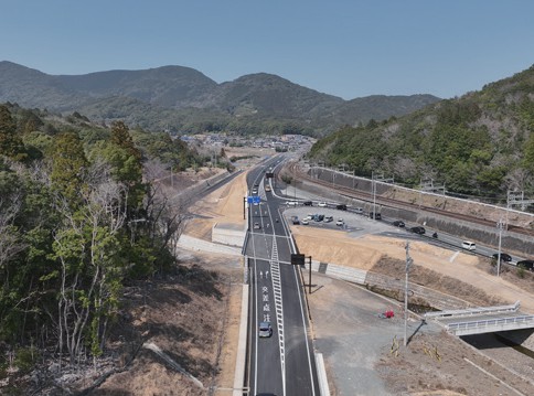 伊勢志摩連絡道路(磯部バイパス)